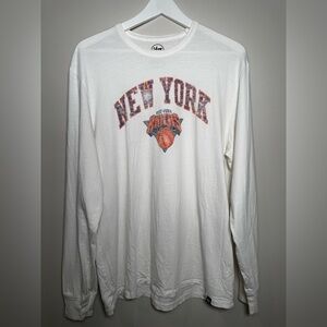New York Knicks Long Sleeve Tee – White (Men’s XLarge )